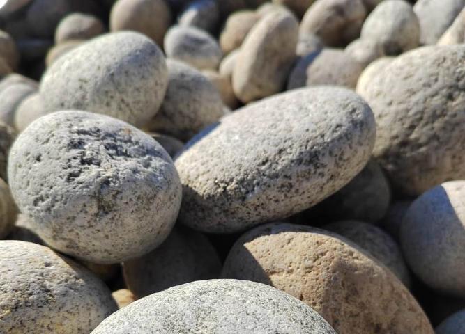 Купить речную и морскую гальку напрямую у производителя с доставкой  купить в Россоши от производителя, без посредников